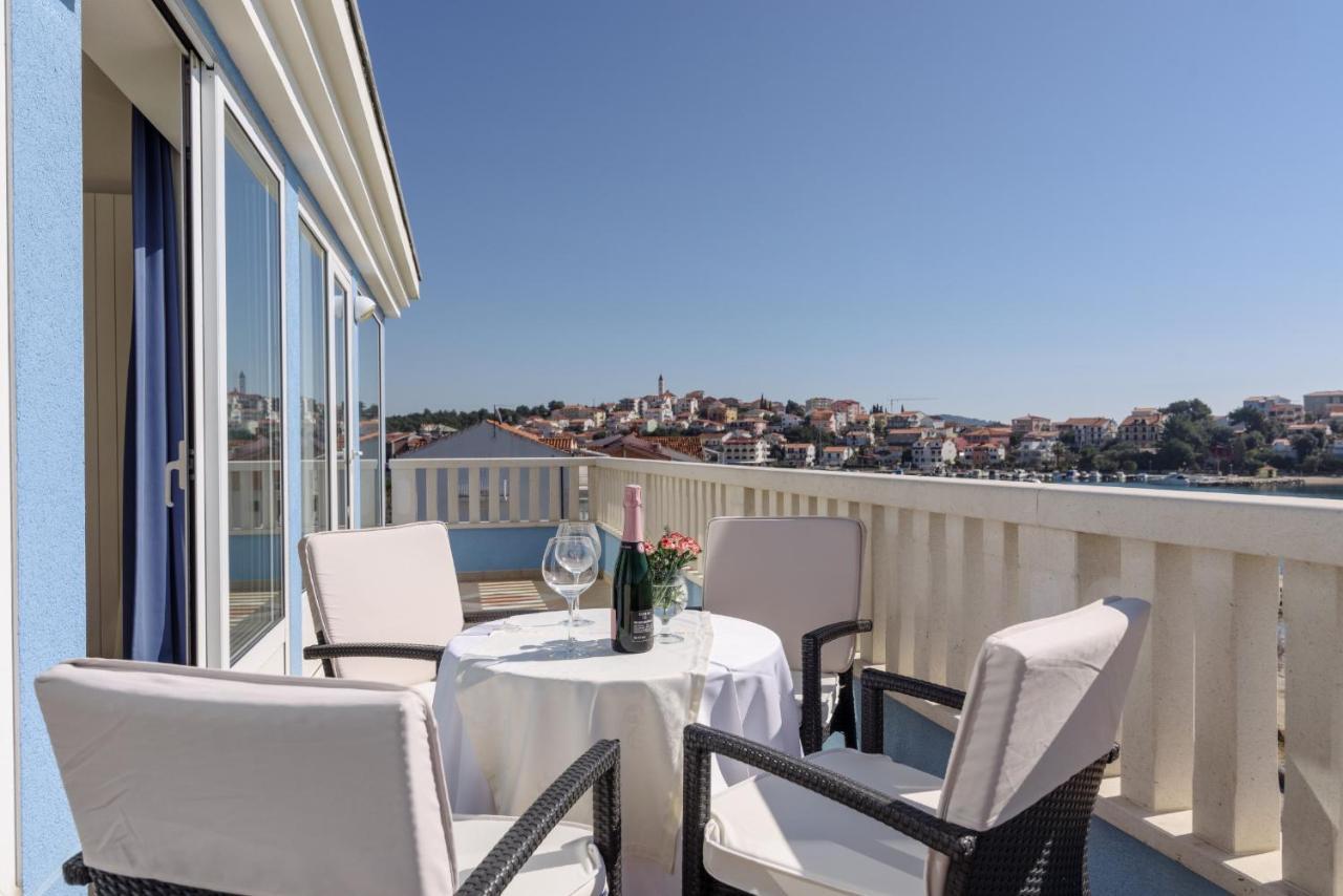 Villa Mediterana Seget Vranjica Eksteriør bilde