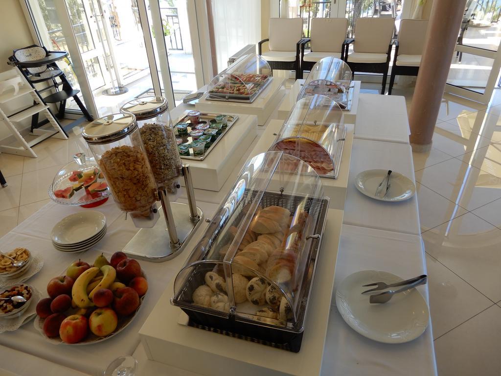 Villa Mediterana Seget Vranjica Eksteriør bilde
