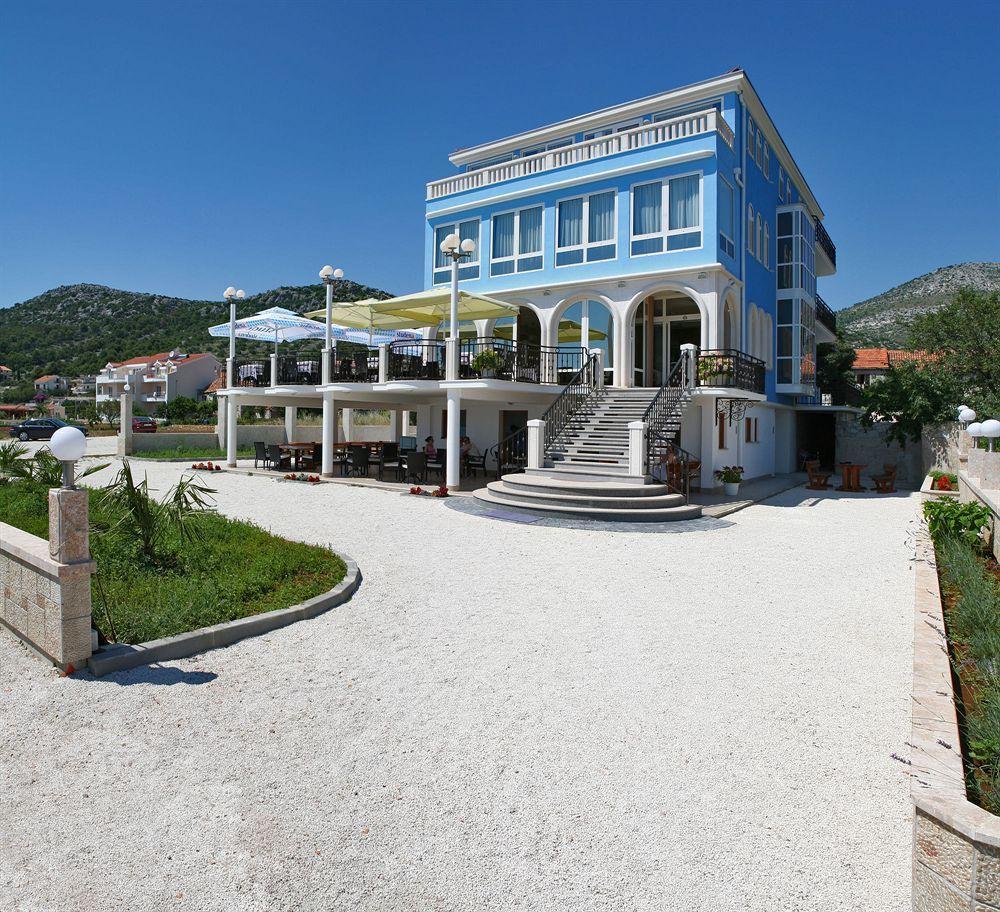 Villa Mediterana Seget Vranjica Eksteriør bilde