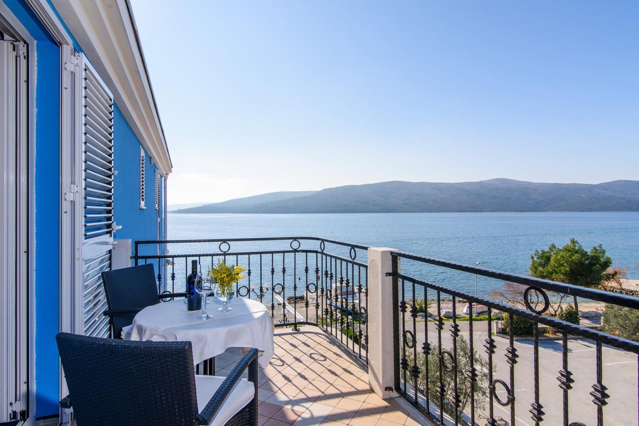 Villa Mediterana Seget Vranjica Eksteriør bilde