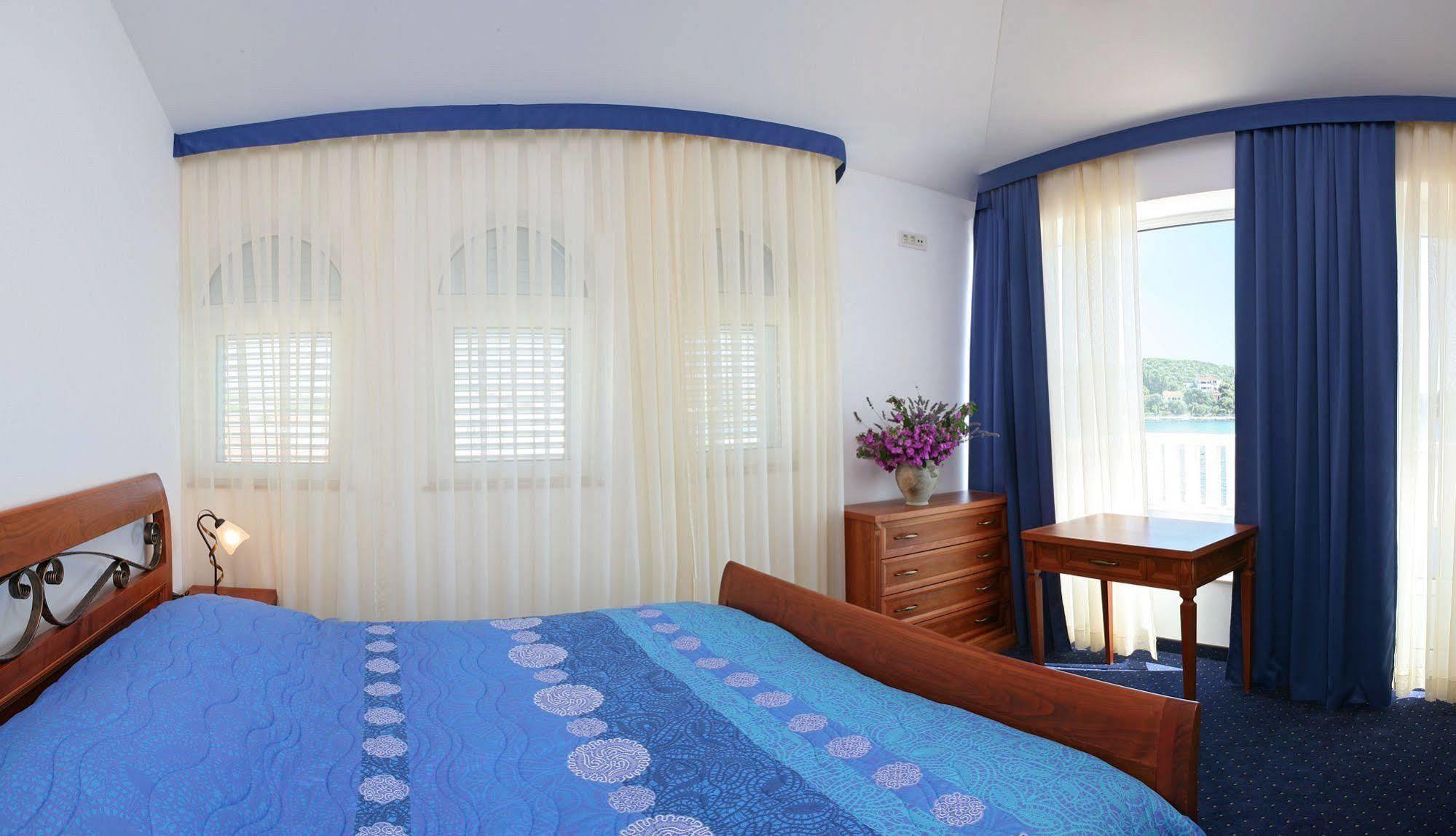 Villa Mediterana Seget Vranjica Eksteriør bilde