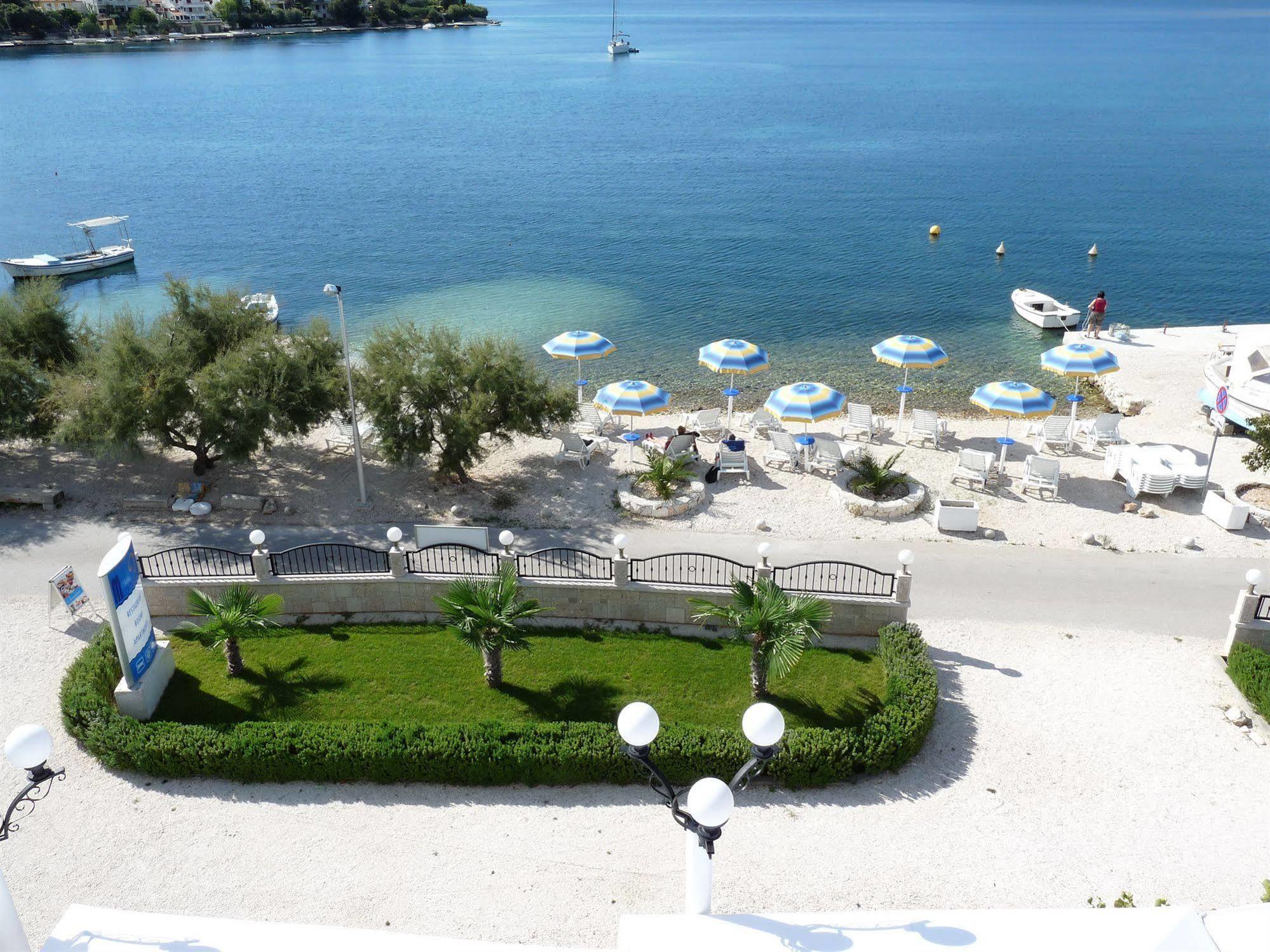 Villa Mediterana Seget Vranjica Eksteriør bilde