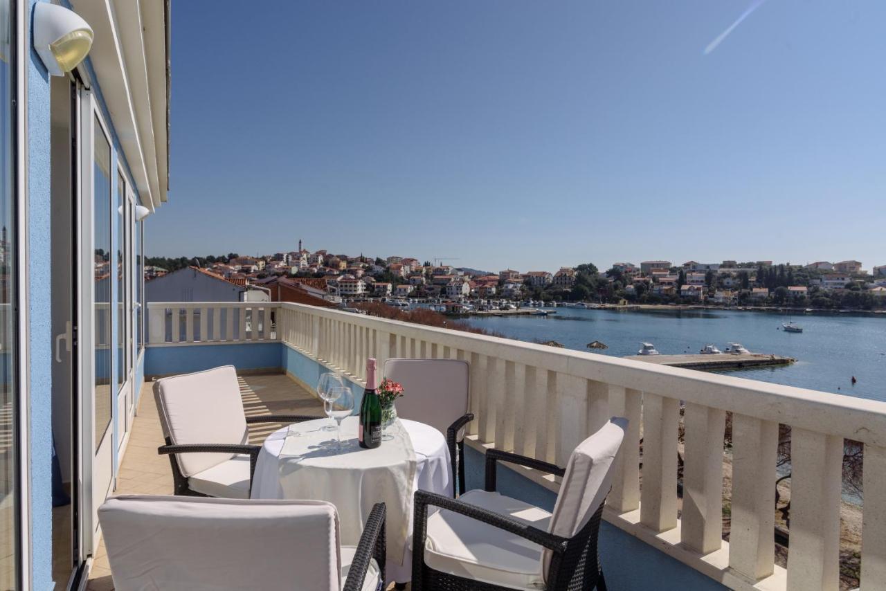 Villa Mediterana Seget Vranjica Eksteriør bilde